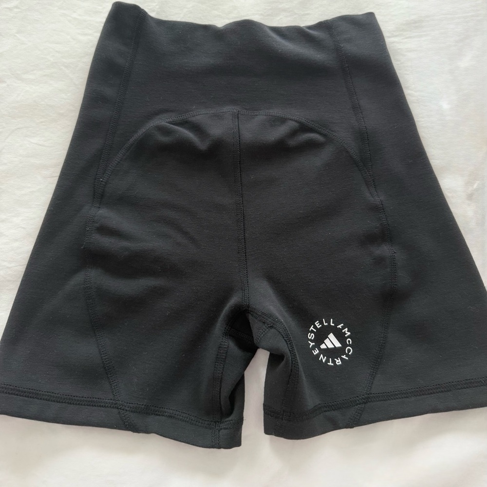 Stella McCartney Adidas Sports Top and Shorts - Picture 3 of 6
